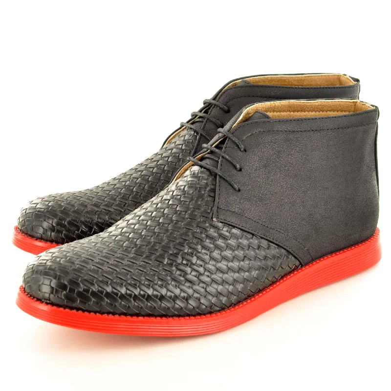 CASUAL DESERT BOOTS IN BLACK WITH RED CONTRAST