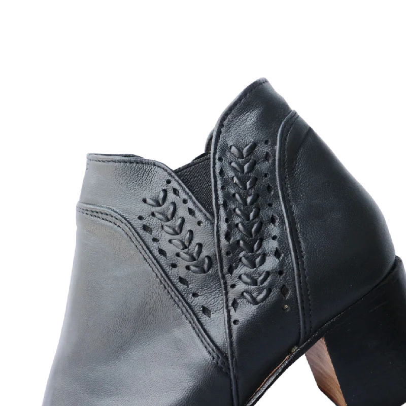 KIM Ankle Boots - Black