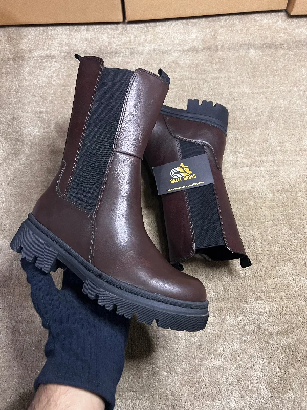 Leather booties (LLS-01)