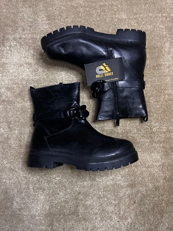 Leather booties (LSL-20)