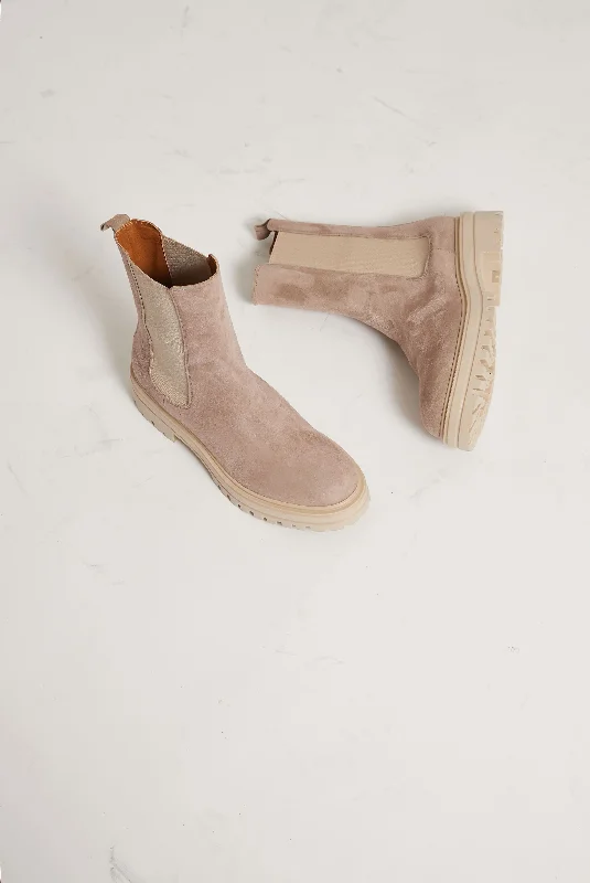 US7 - 37IT / Suede Light Beige