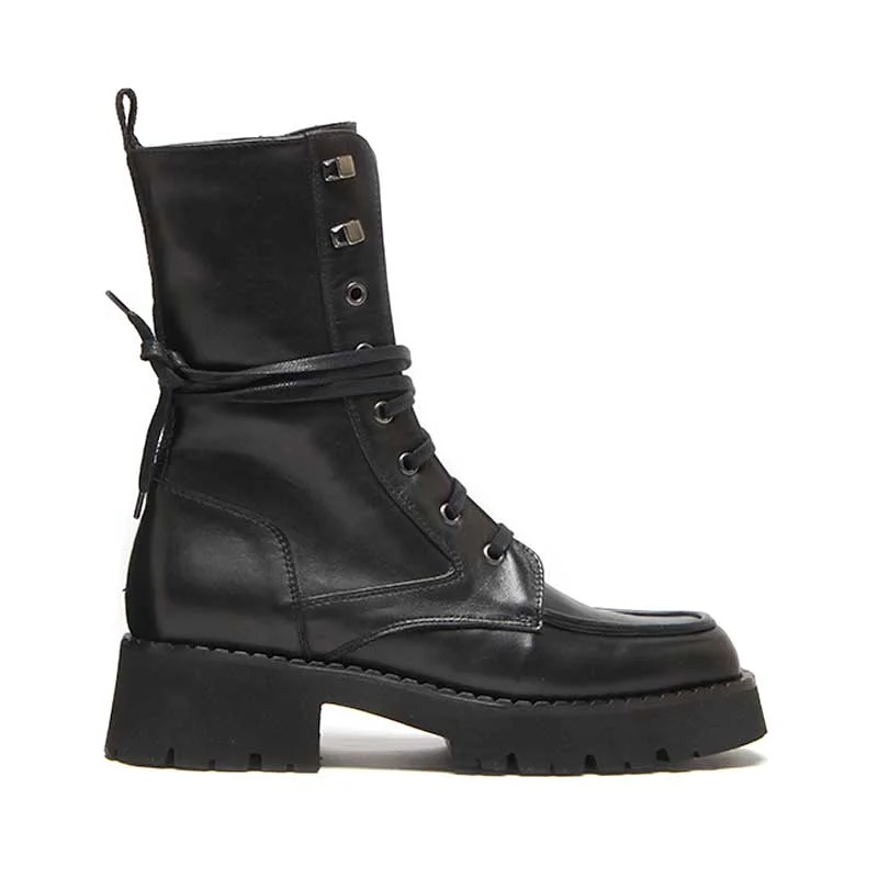 US7 - 37IT / Leather Black